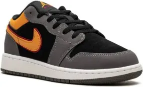 Jordan Kids Air Jordan 1 Low SE Vivid Orange sneakers Black