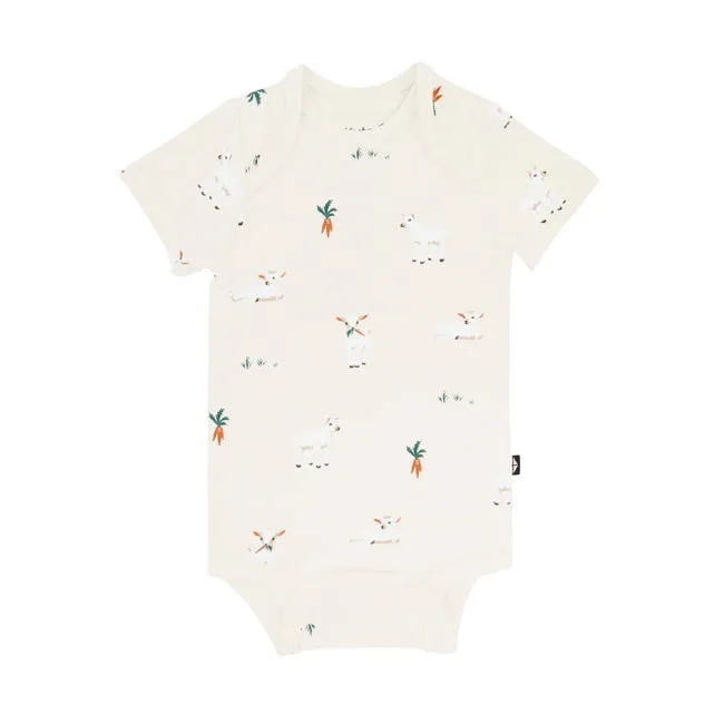 Kyte Baby Short Sleeve Printed Bodysuit in Goat