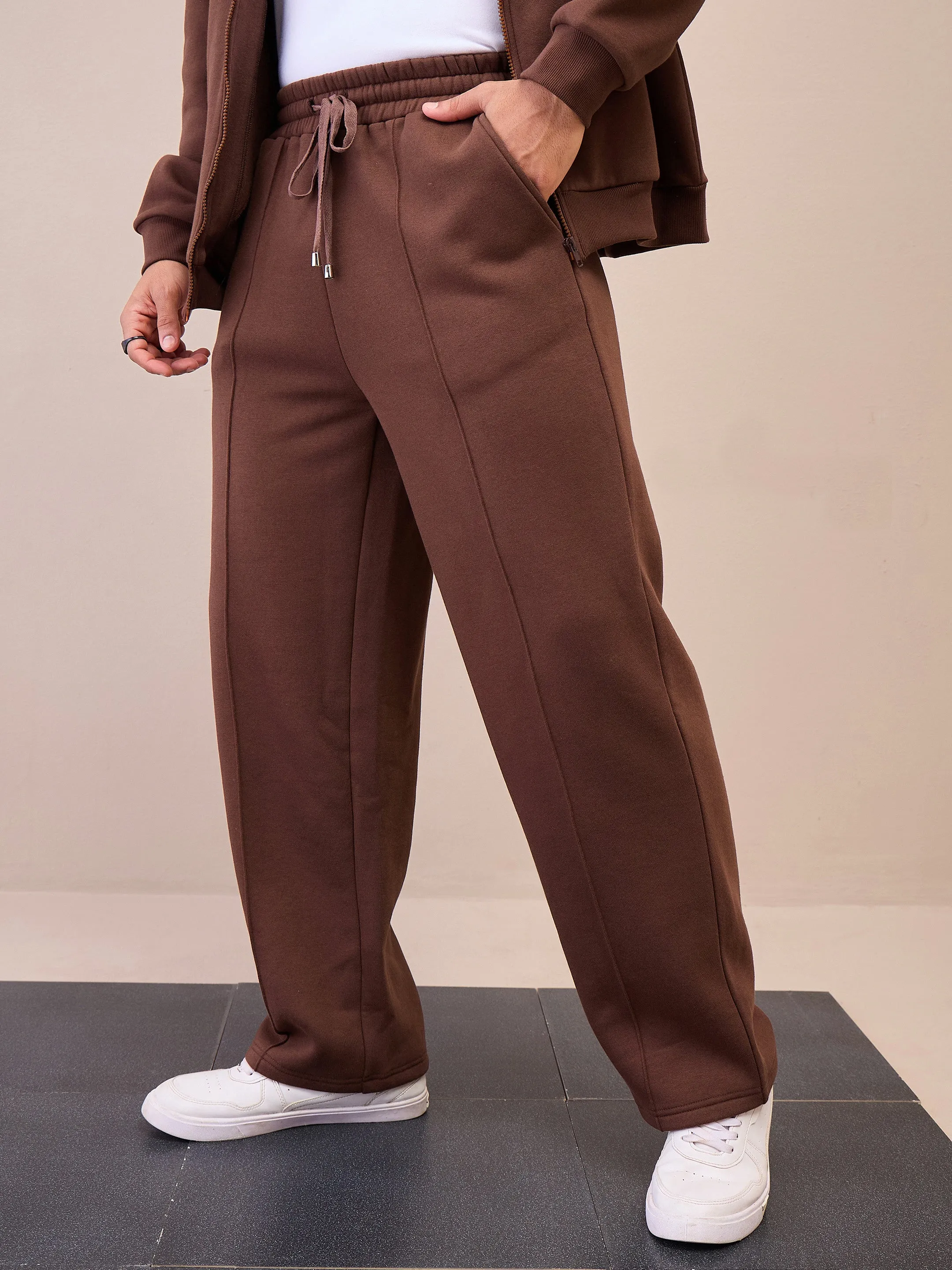 Men Dark Brown Pintuck Oversize Sweatpants