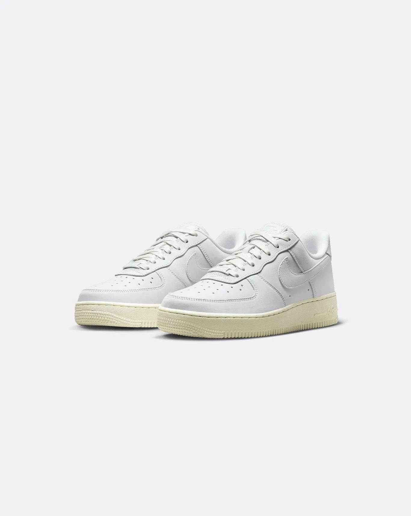 nike womens air force 1 premium