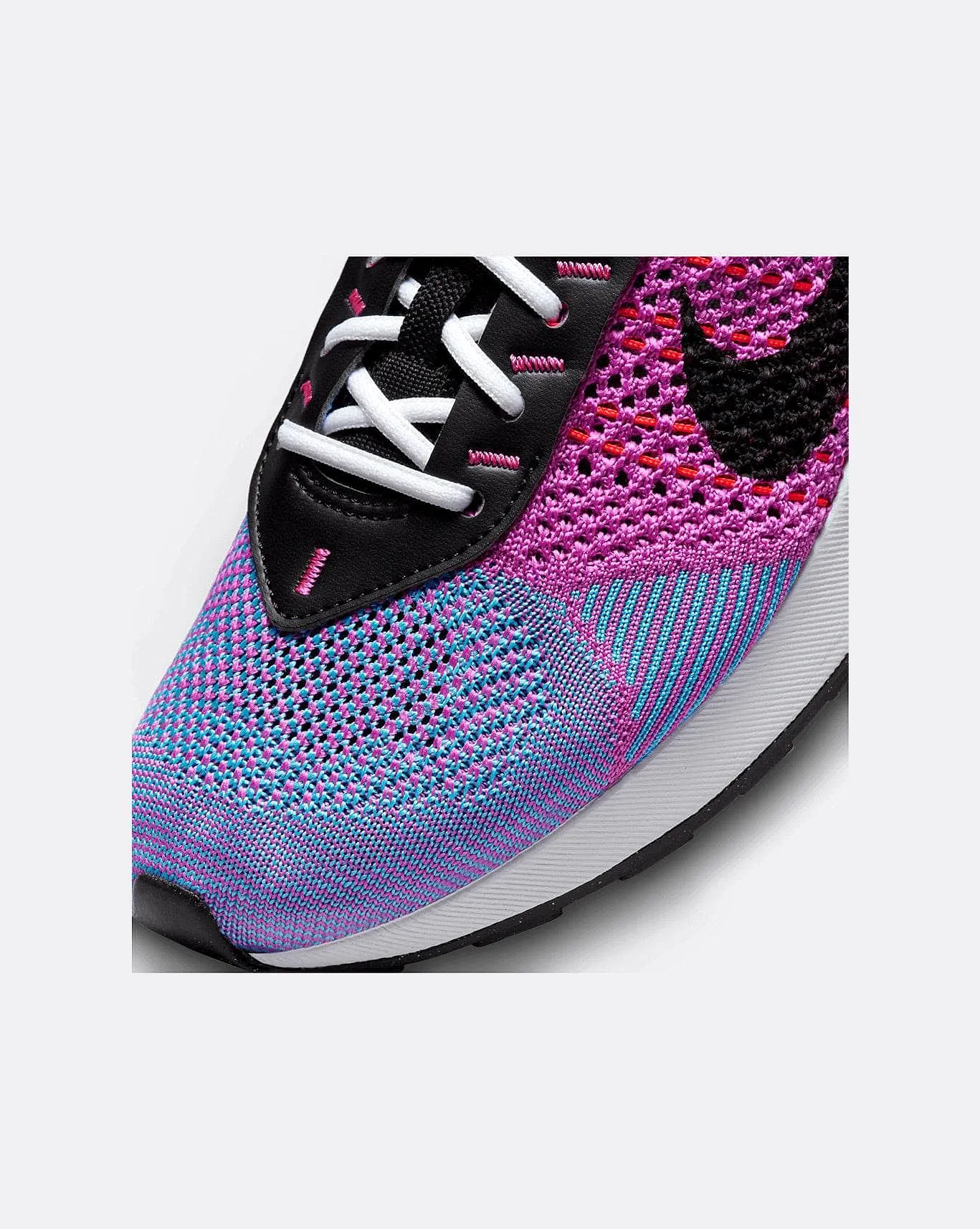 nike womens air max flyknit racer