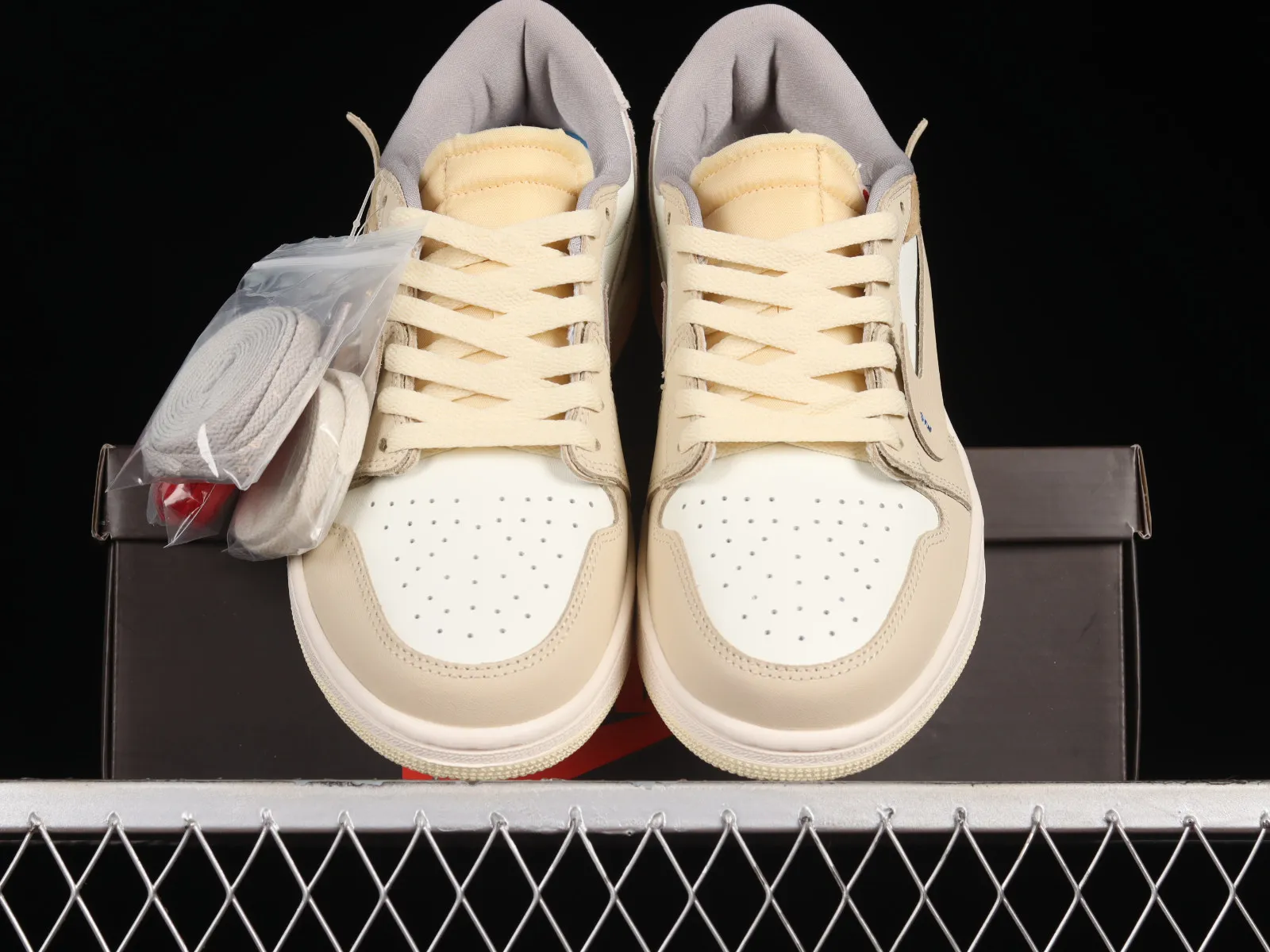 Off White x Air Jordan 1 Low OG Custom Light Khaki White