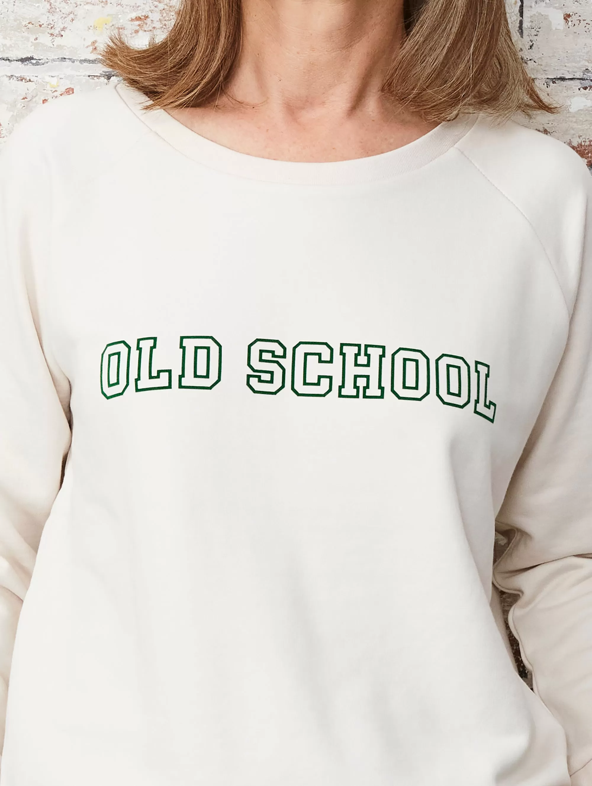 OLD SCHOOL SWEATSHIRT ANTIQUE WHITE